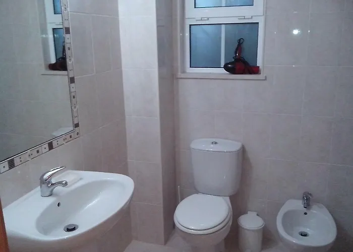 Deluxe E אלבופיירה